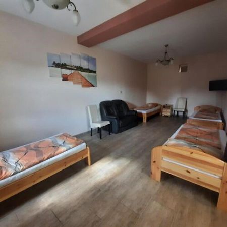 IKSZT Vendégház Dávod Exterior foto
